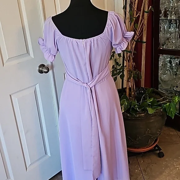 Lyaner OFF-SHOULDER TIE BACK MIDI DRESS LILAC.  New without tags. - Picture 6 of 9